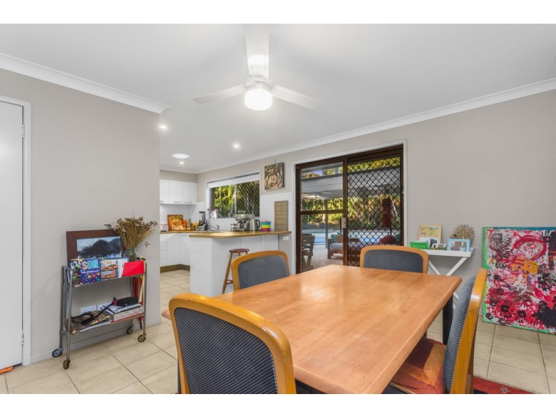 27 Hawbridge Street, Carseldine QLD 4034