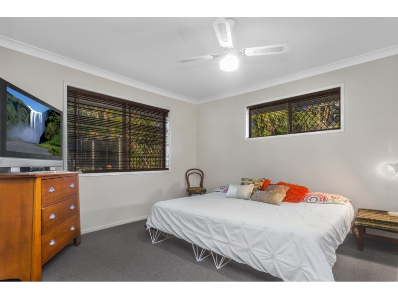 27 Hawbridge Street, Carseldine QLD 4034