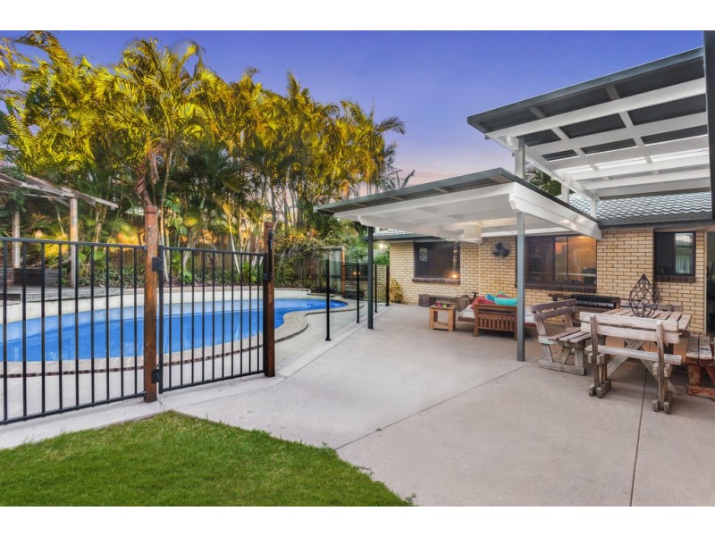 27 Hawbridge Street, Carseldine QLD 4034