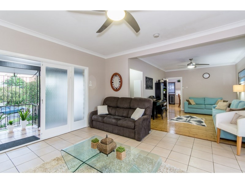 31 Tolmie Street, Zillmere QLD 4034