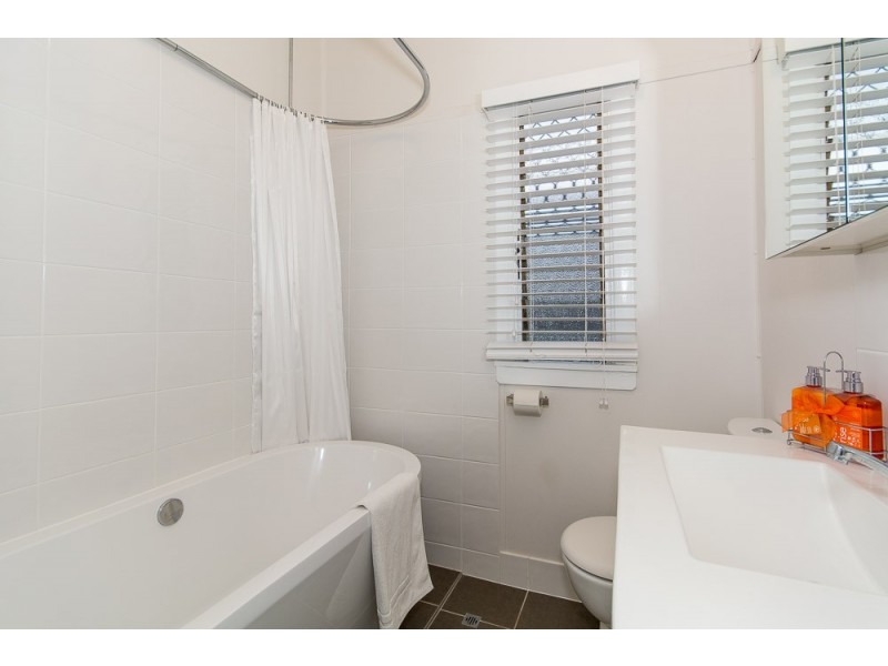 31 Tolmie Street, Zillmere QLD 4034