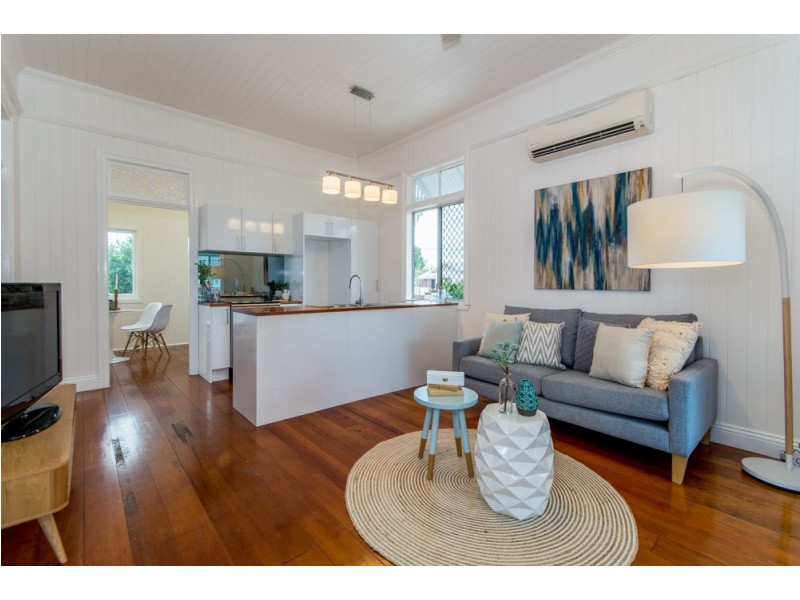 42 Adams Street, Deagon QLD 4017