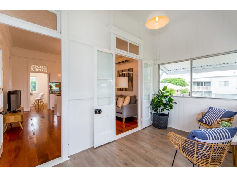 42 Adams Street, Deagon QLD 4017