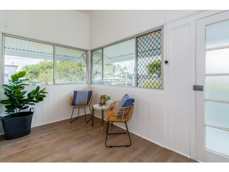 42 Adams Street, Deagon QLD 4017