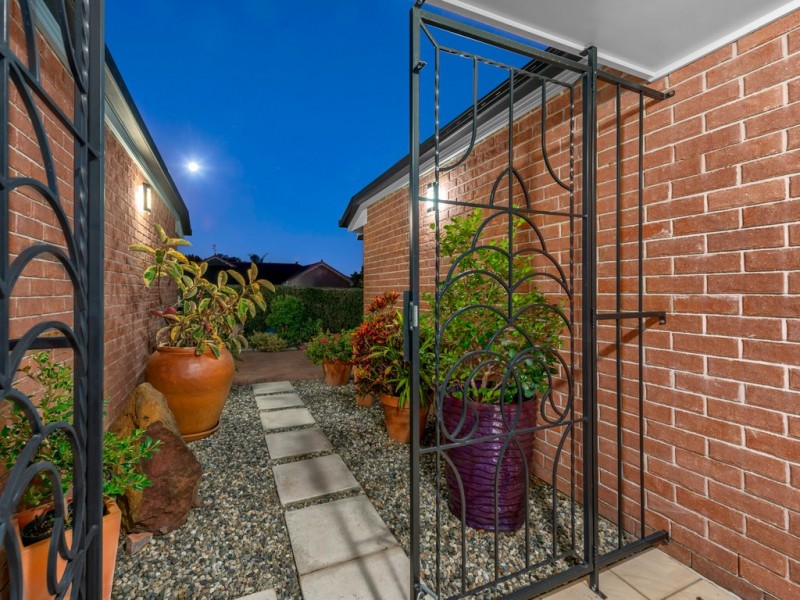 31 Chelsea Crescent, Bridgeman Downs QLD 4035