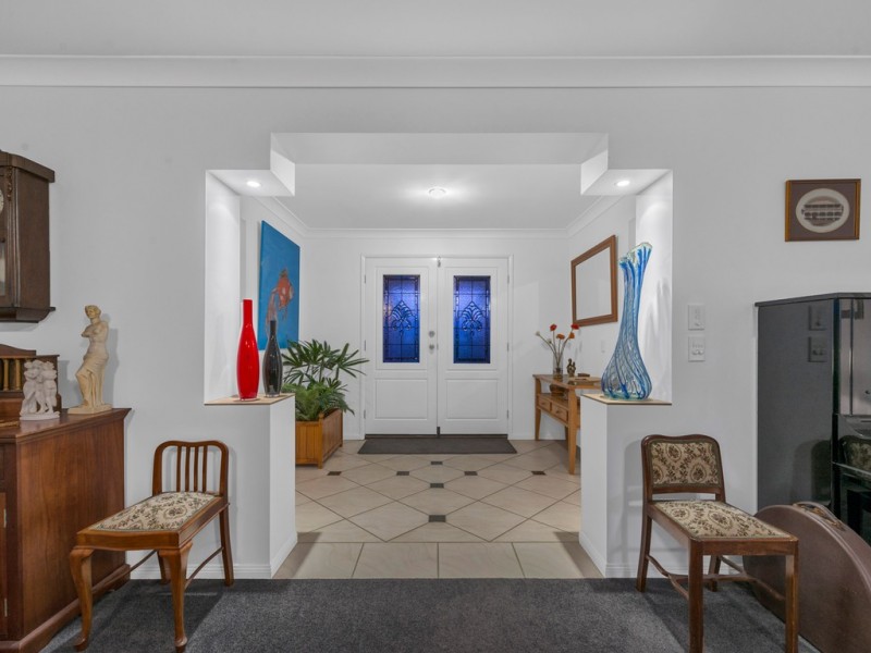 31 Chelsea Crescent, Bridgeman Downs QLD 4035