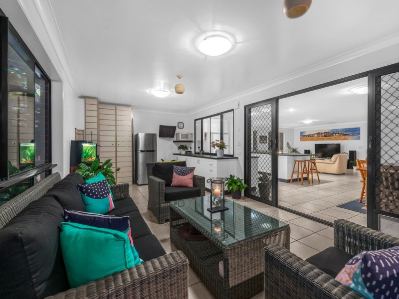 31 Chelsea Crescent, Bridgeman Downs QLD 4035