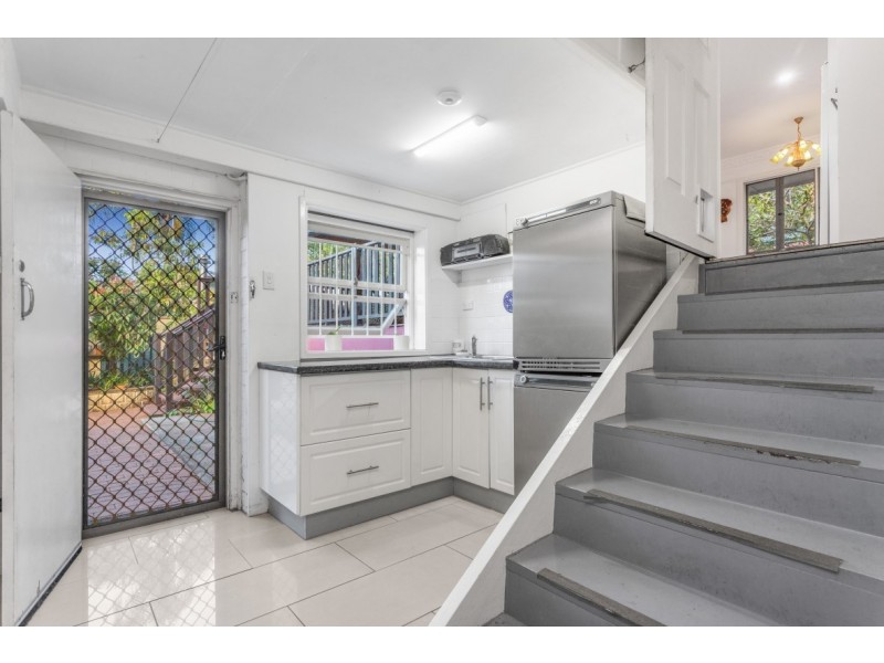 5 Leeson Street, Boondall QLD 4034