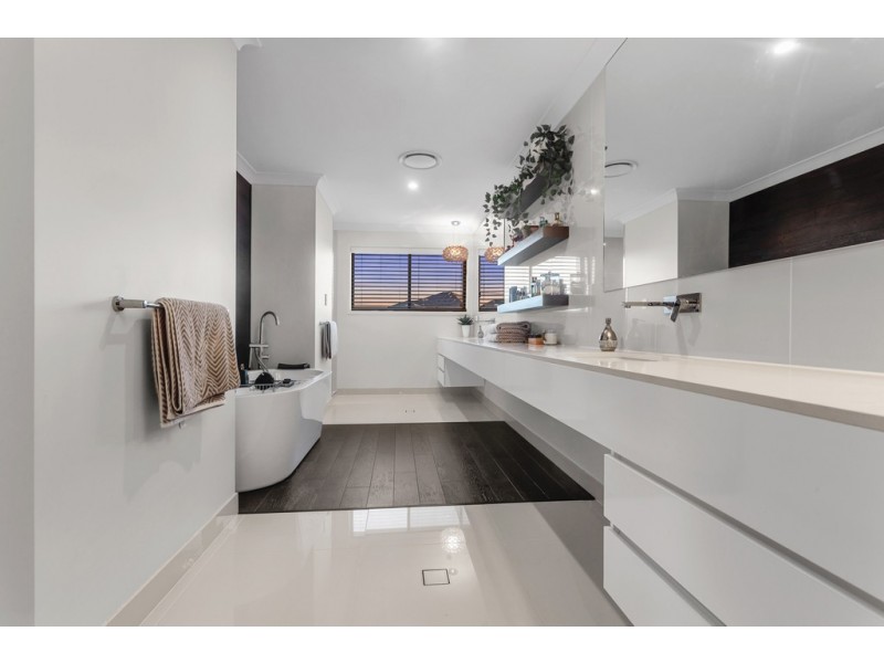 31 Paterson Street, North Lakes QLD 4509