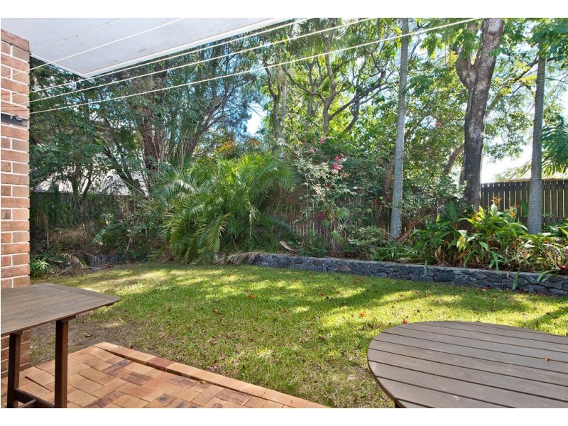 2/14 Halcomb Street, Zillmere QLD 4034