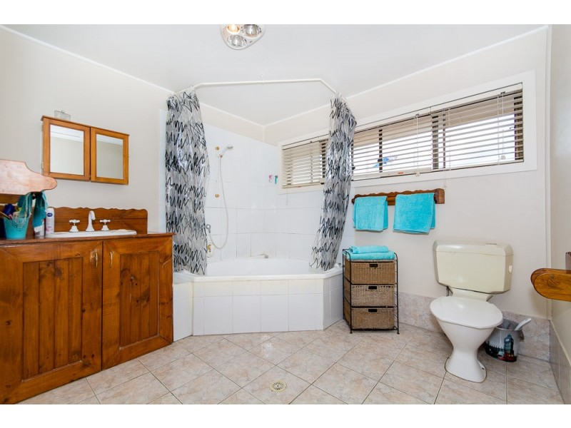 2 Elsergundo Street, Bracken Ridge QLD 4017
