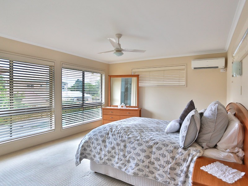 20 Sherry Street, Carseldine QLD 4034