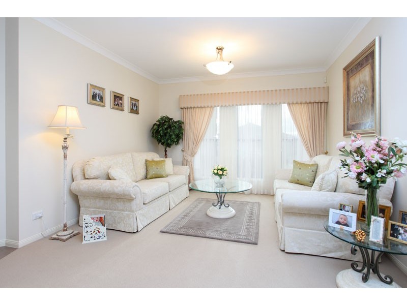 1 Manor Close, Murrumba Downs QLD 4503