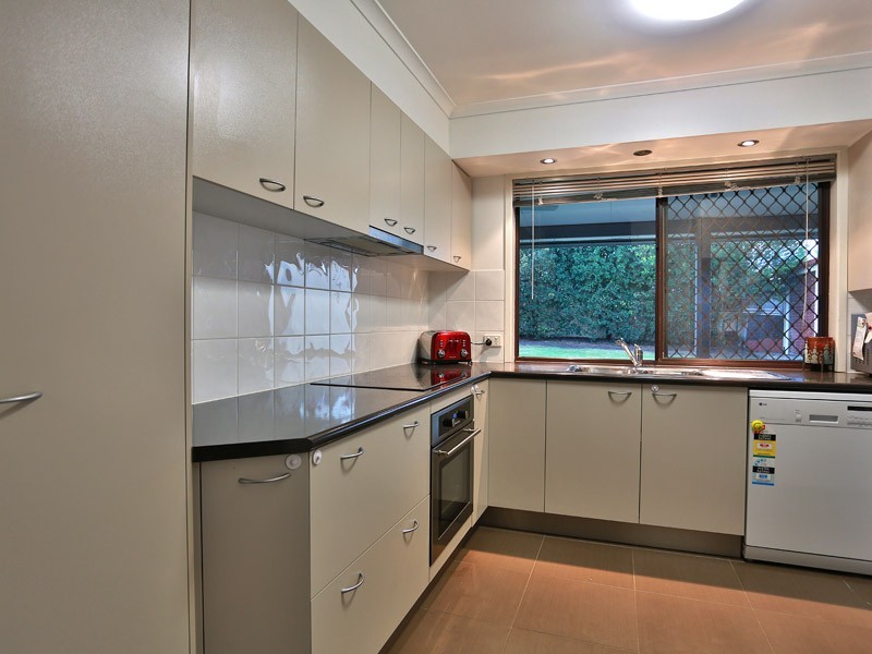 42 Gledson Street, Zillmere QLD 4034