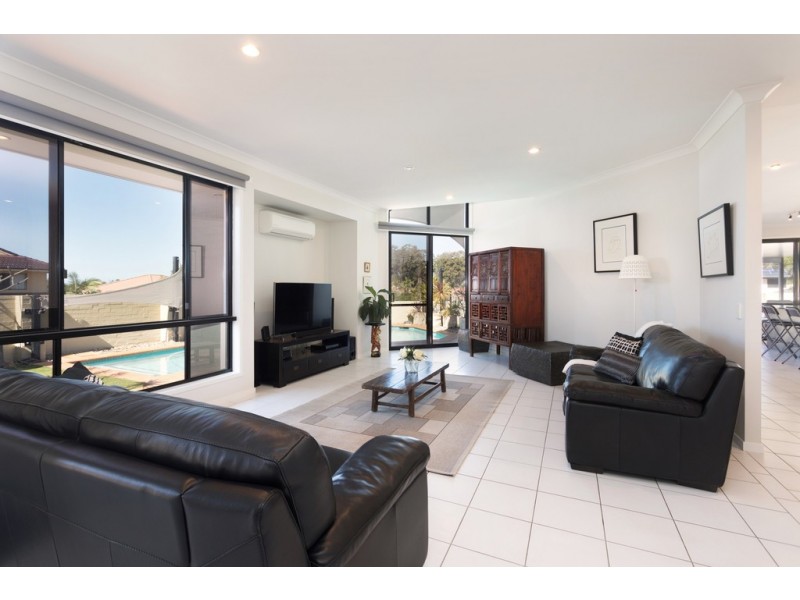 3 Waterford Place, Bridgeman Downs QLD 4035