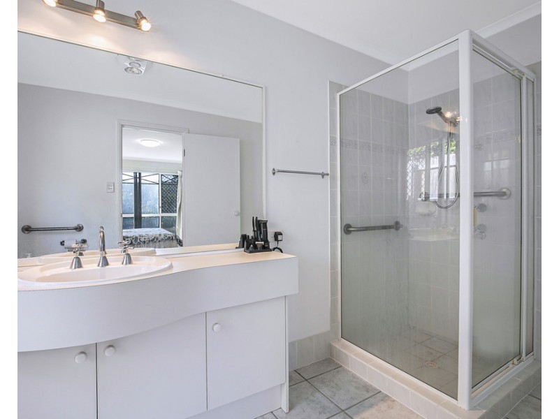 167 Galaxy Street, Bridgeman Downs QLD 4035