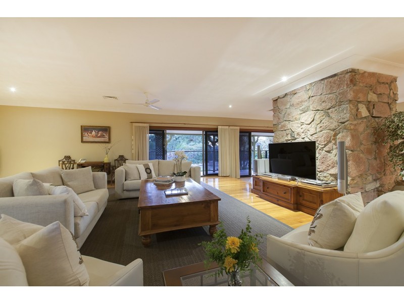 54 Retreat Street, Bridgeman Downs QLD 4035