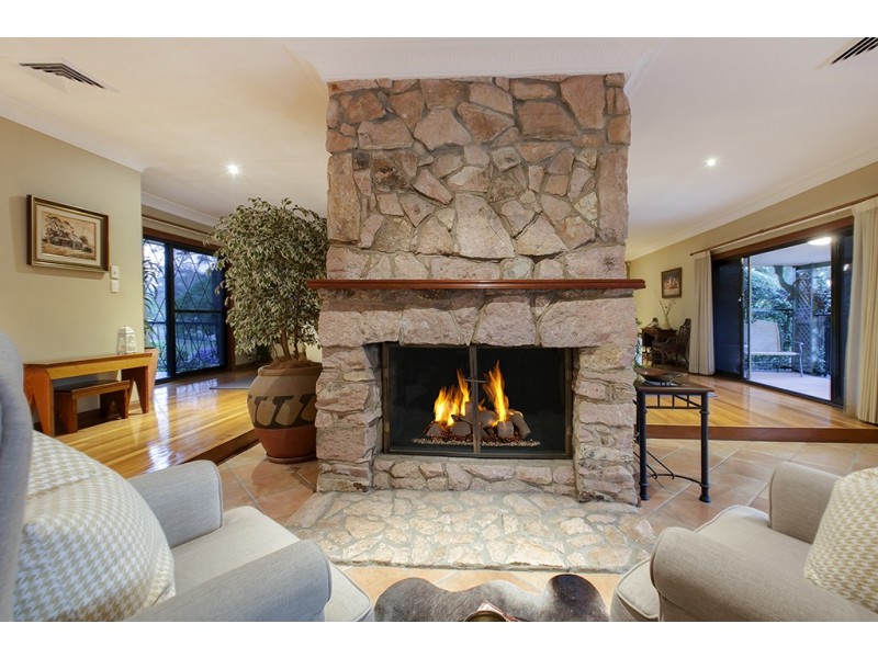 54 Retreat Street, Bridgeman Downs QLD 4035