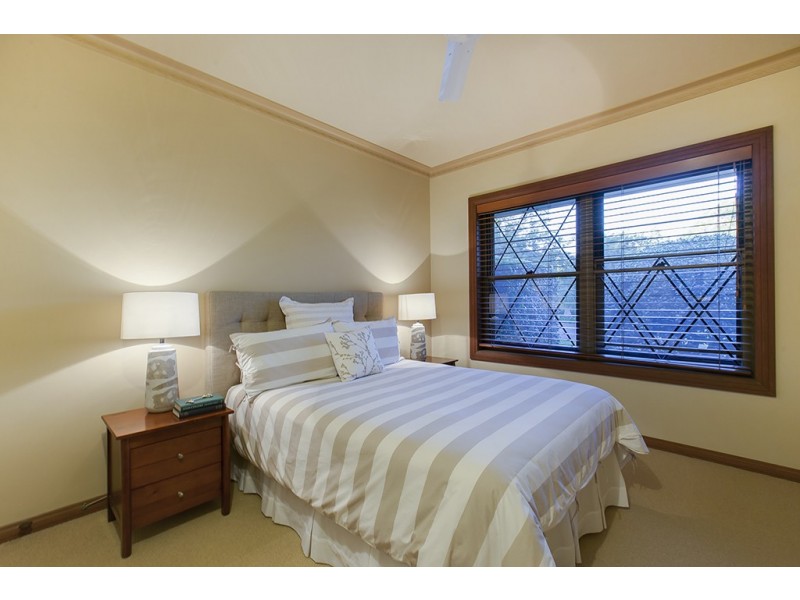 54 Retreat Street, Bridgeman Downs QLD 4035