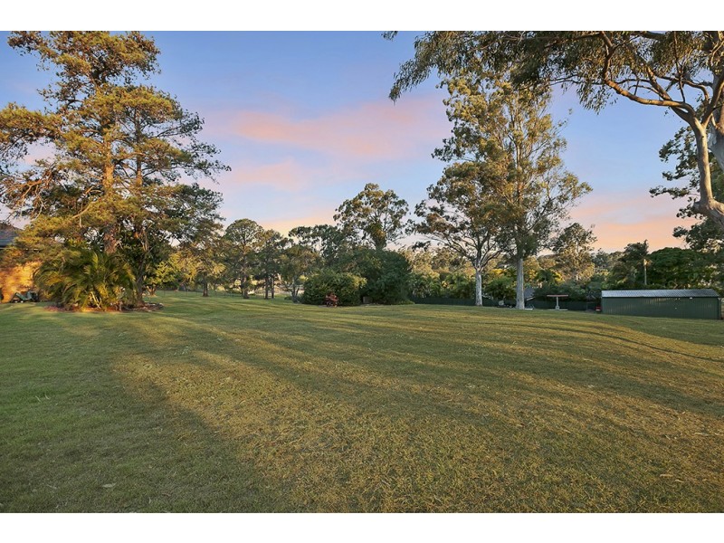 54 Retreat Street, Bridgeman Downs QLD 4035