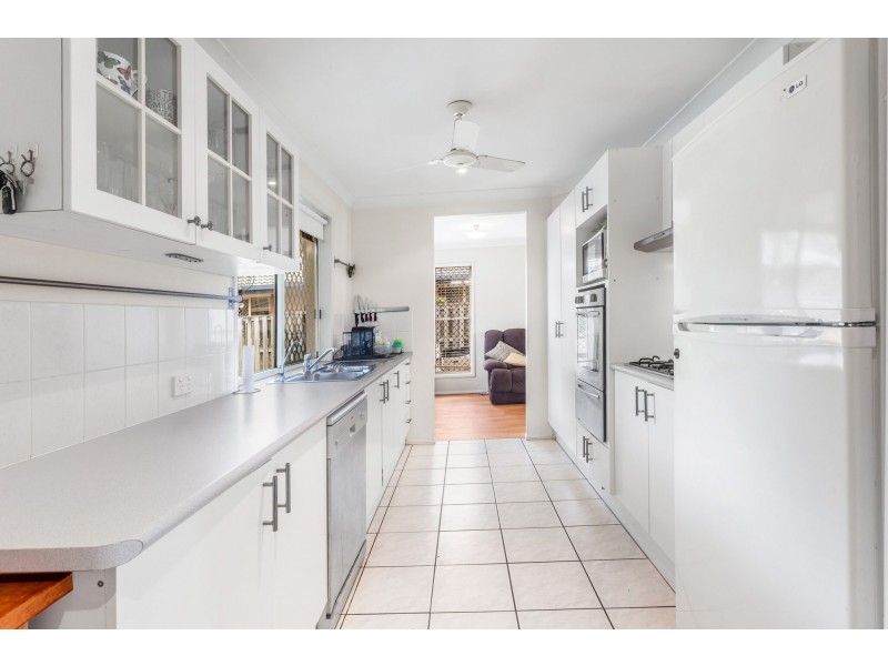 59 Rose Crescent, Fitzgibbon QLD 4018