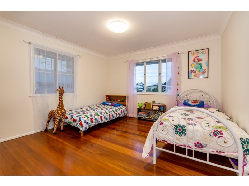 17 Leona Street, Boondall QLD 4034