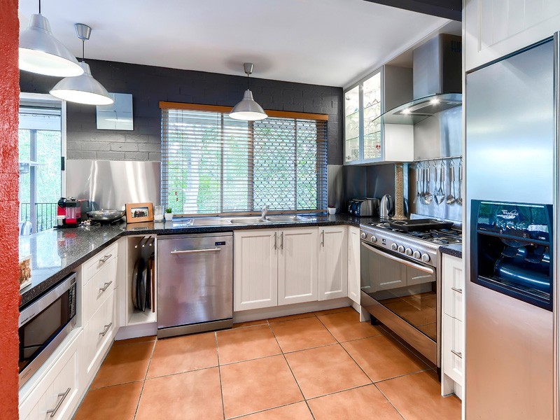 84 Sherry Street, Carseldine QLD 4034