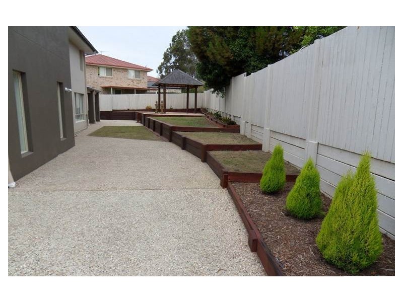 7 Hedge Court, Aspley QLD 4034