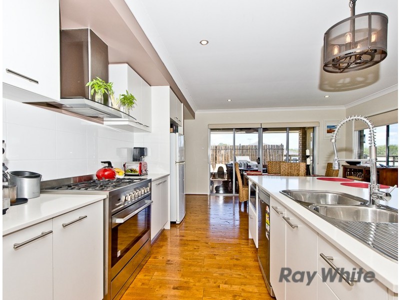 9 Corella Crescent, Warner QLD 4500