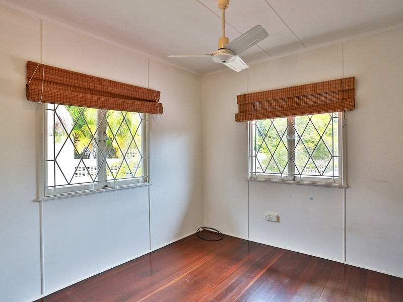 19 Lucan Avenue, Aspley QLD 4034