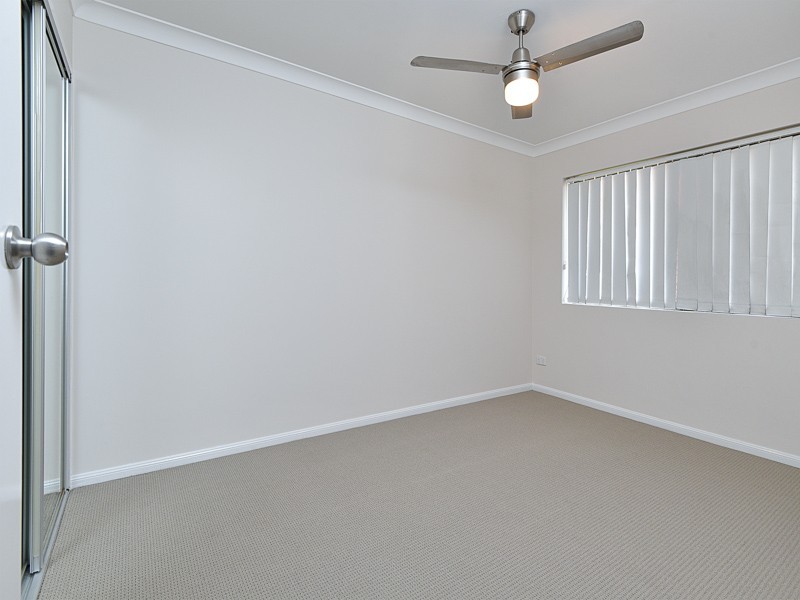 4/70 Hilltop Avenue, Chermside QLD 4032