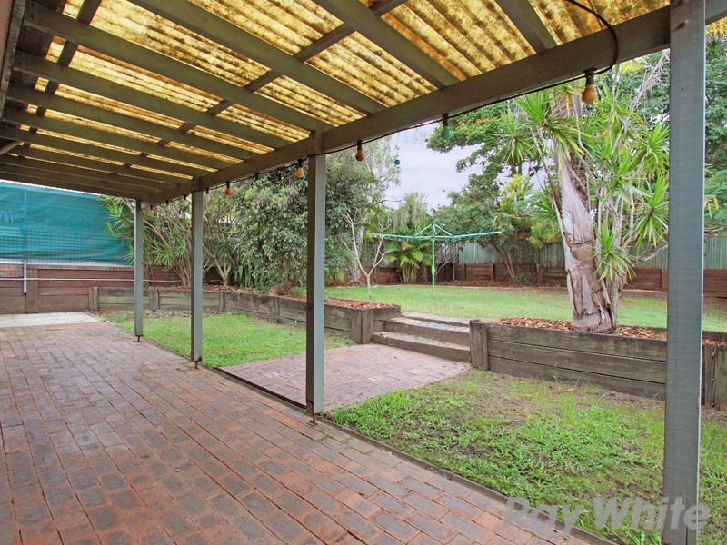 31 Eyre Avenue, Petrie QLD 4502