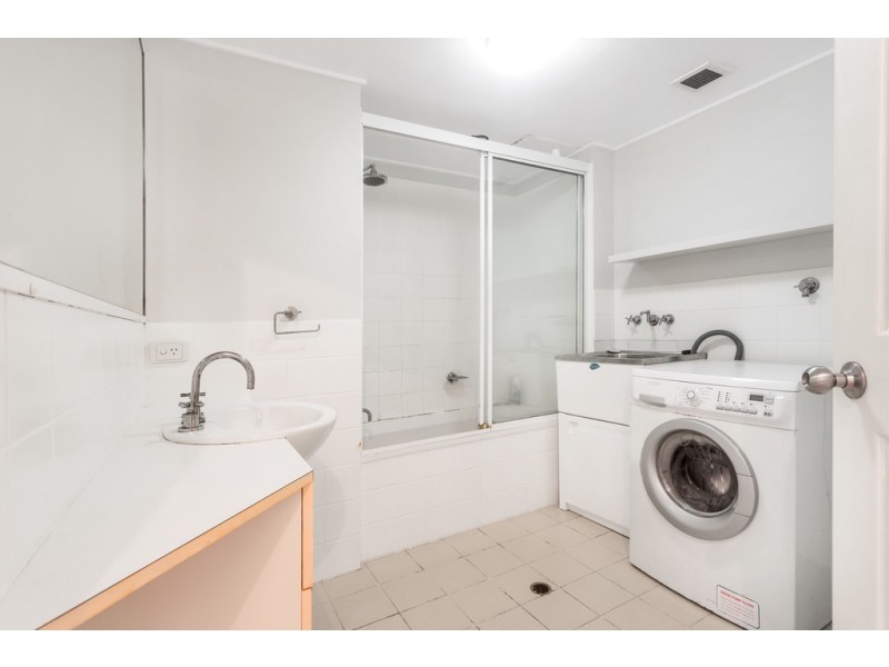 6/2 Surrey Street, Nundah QLD 4012