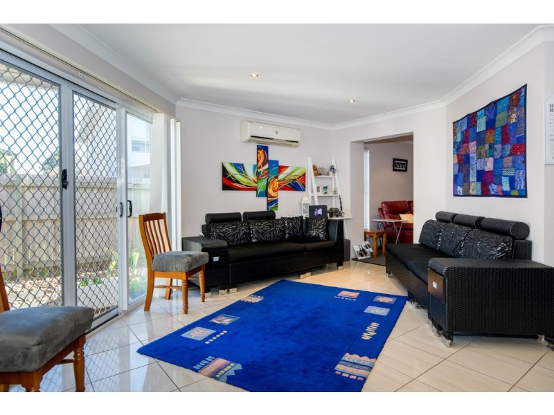 22 Caribou Crescent, Fitzgibbon QLD 4018