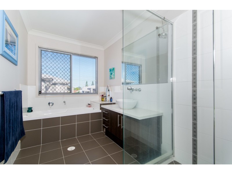 22 Caribou Crescent, Fitzgibbon QLD 4018