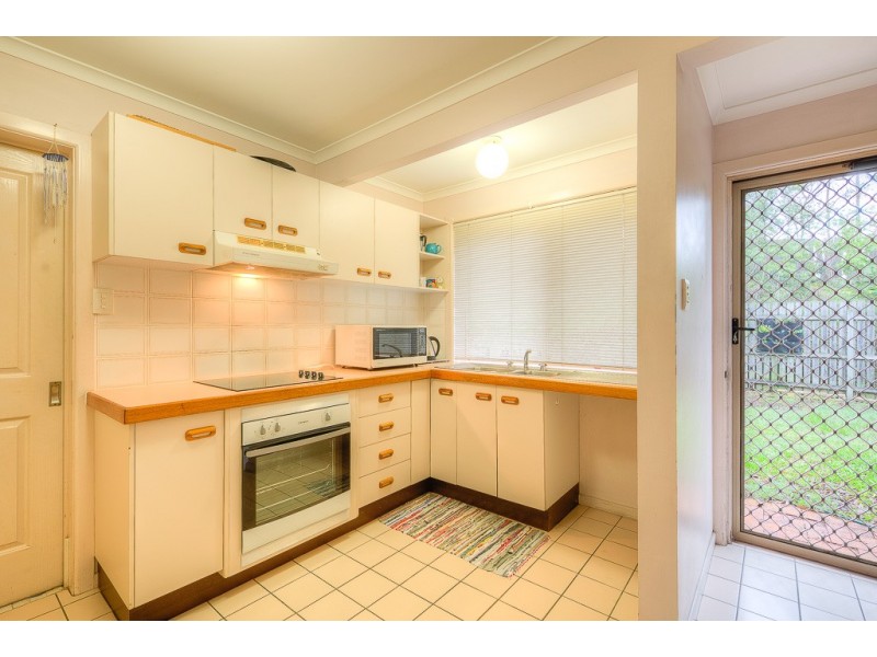 1/60 Rue Montaigne, Petrie QLD 4502