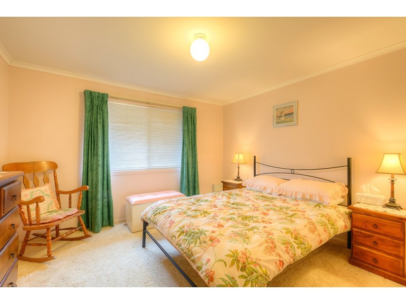 1/60 Rue Montaigne, Petrie QLD 4502