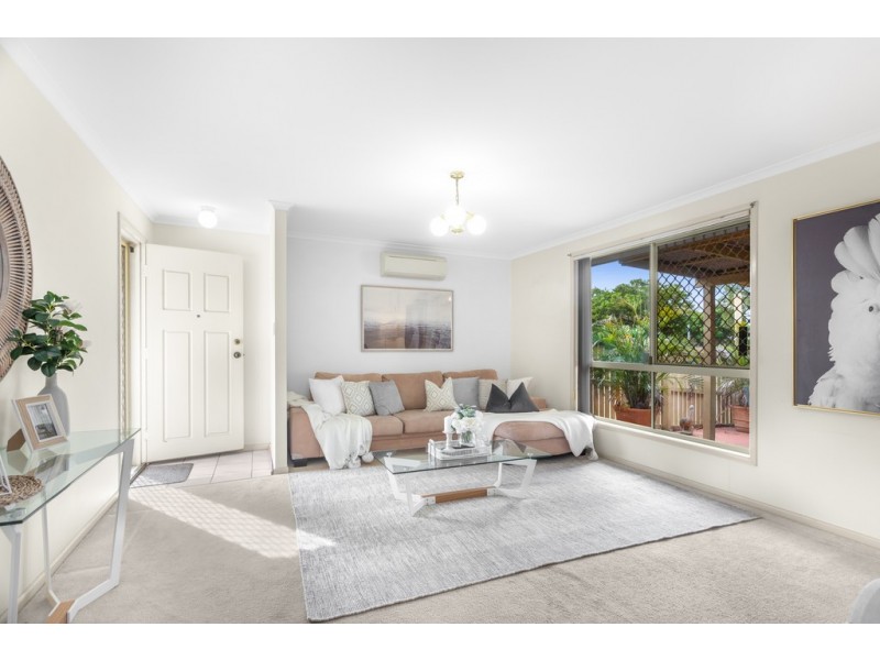 1 Boronia Place, Fitzgibbon QLD 4018