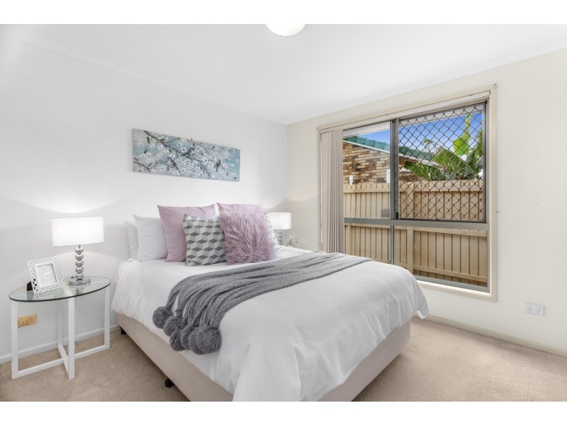 1 Boronia Place, Fitzgibbon QLD 4018