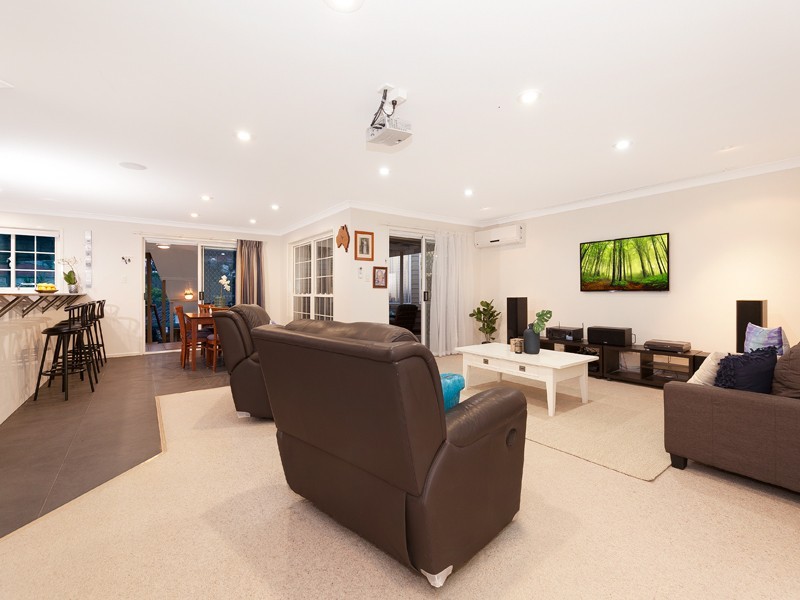 7 Galaxy Street, Bridgeman Downs QLD 4035