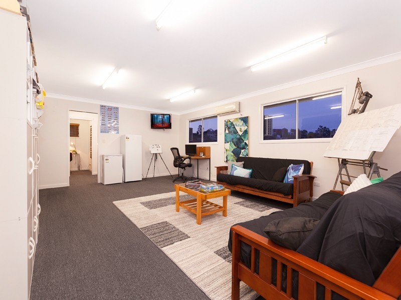 7 Galaxy Street, Bridgeman Downs QLD 4035