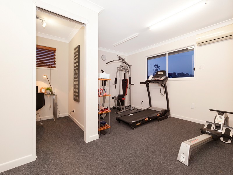 7 Galaxy Street, Bridgeman Downs QLD 4035