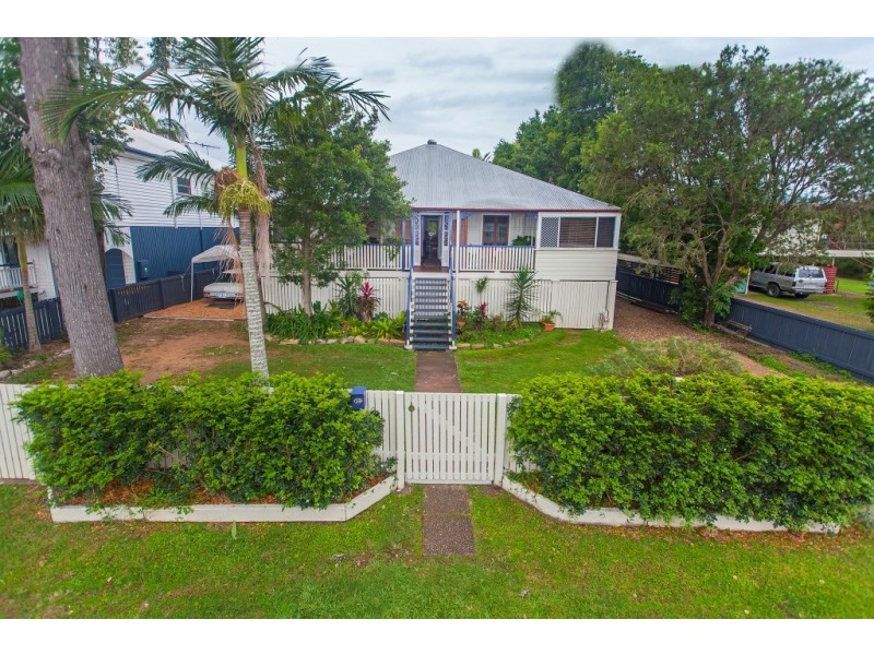 20 Robinson Street, Shorncliffe QLD 4017