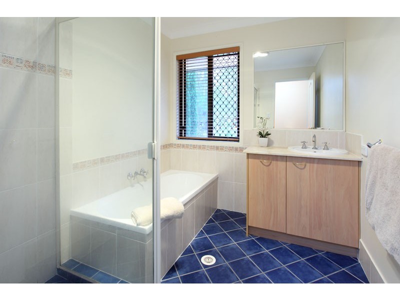 5 Dicaprio Circuit, Bridgeman Downs QLD 4035