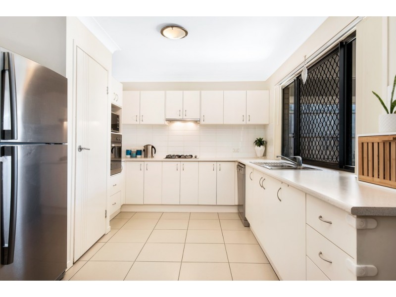 10 Apache Street, Dakabin QLD 4503