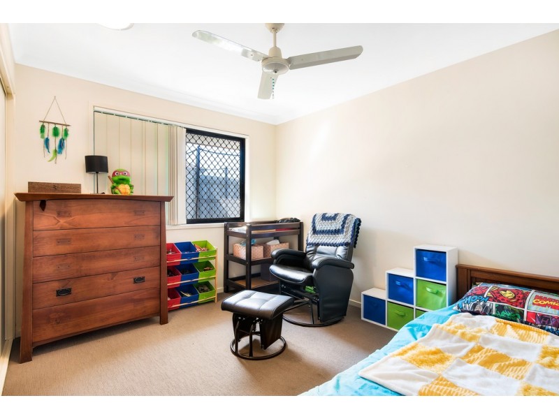 10 Apache Street, Dakabin QLD 4503