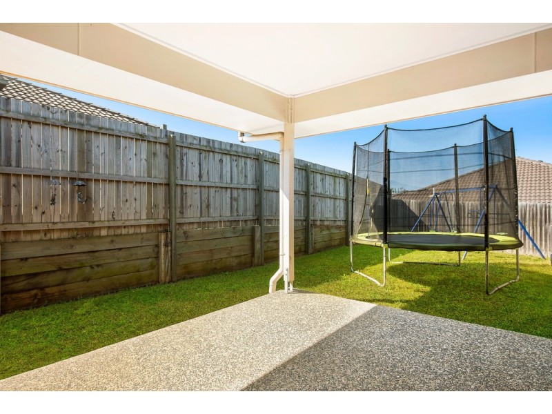 10 Apache Street, Dakabin QLD 4503