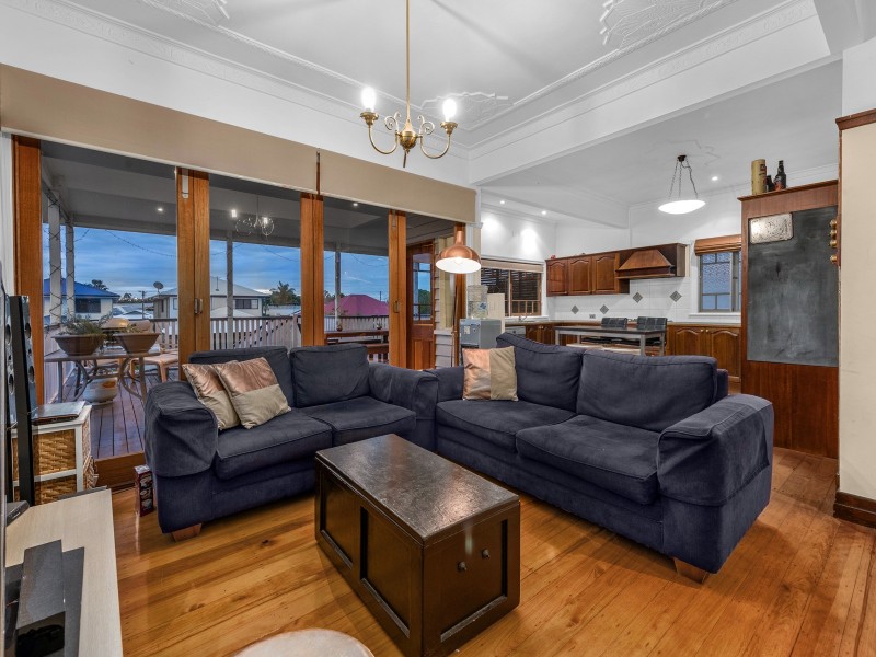 37 Oates Parade, Northgate QLD 4013