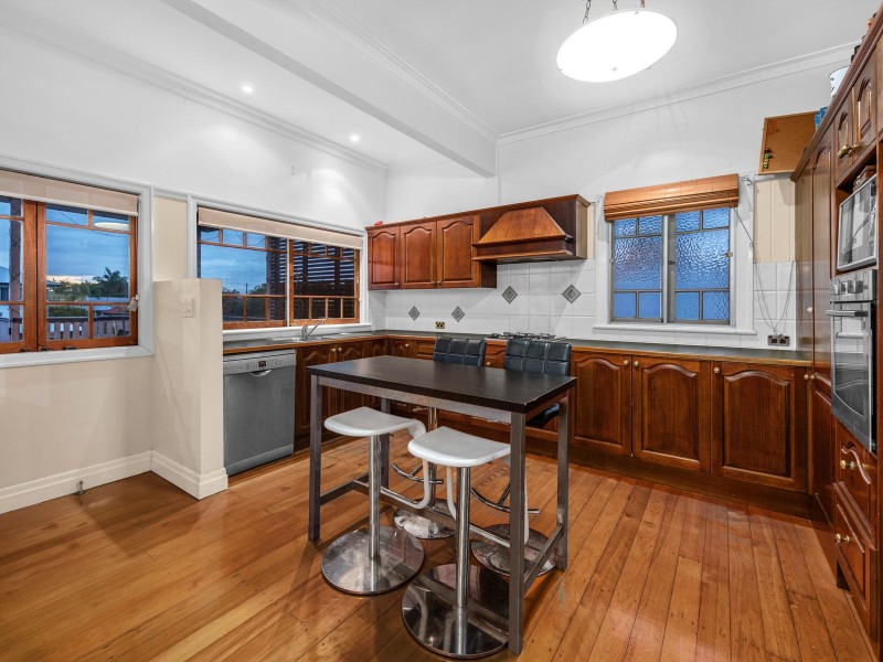 37 Oates Parade, Northgate QLD 4013