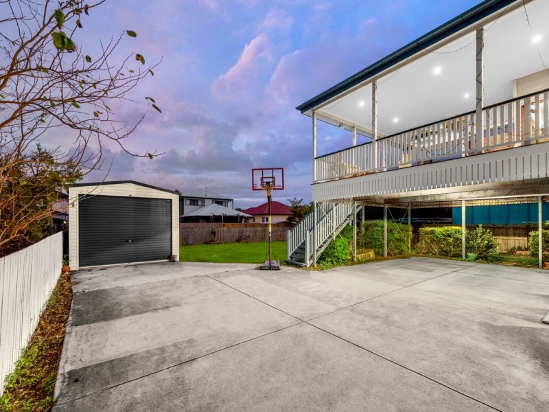 37 Oates Parade, Northgate QLD 4013